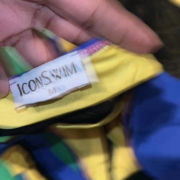 Colorblock One-Shoulder Swimsuit size Medium - Picture 3 of 5